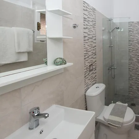 Tereza Acharavi (Corfu)