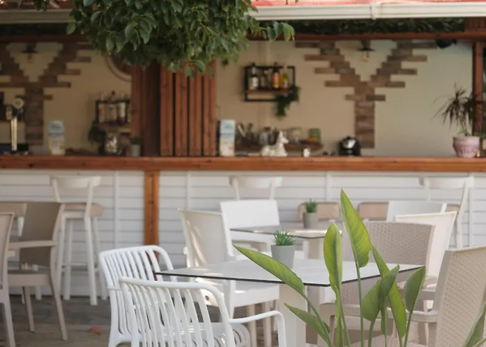 Tereza 公寓式酒店 阿查拉维